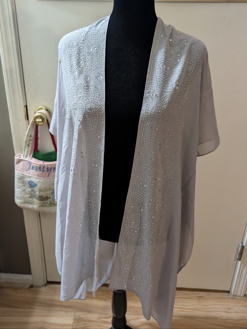 NWT Jessica McClintock Silver Embellished Kimono Duster | Wedding Guest Wrap